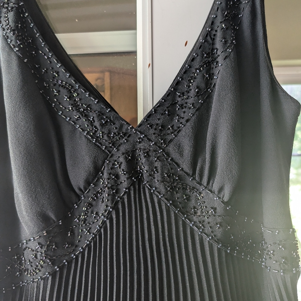 Gorgeous black cocktail dress - size 12